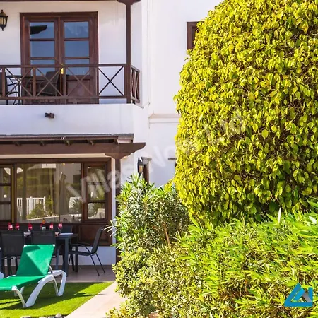 Casa Hannah By Now Ltd * Playa Blanca (Lanzarote)